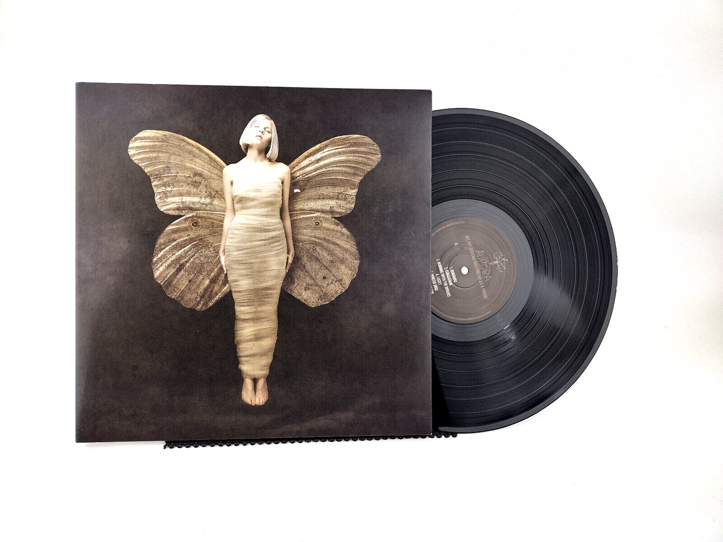 Aurora - All My Demon Greeting Me As A Friend