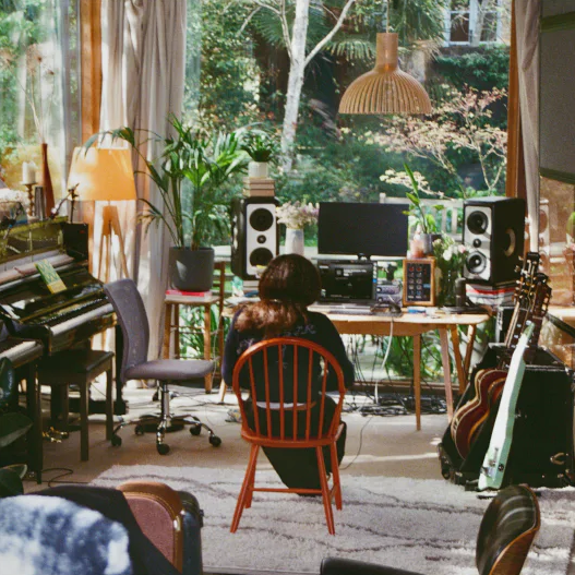 Olivia Dean - The Art of Loving (Alternate Cover)