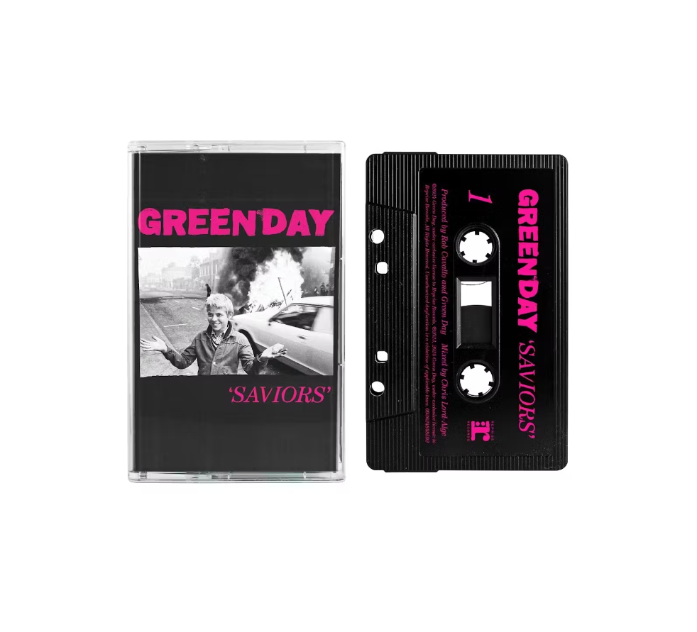 Green Day - Saviors (Cassette)