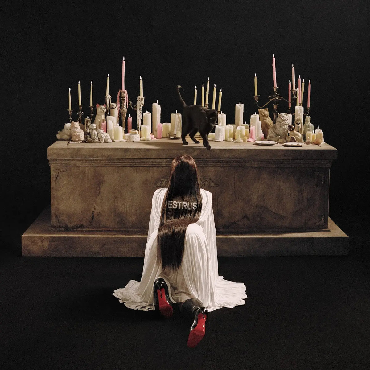 Tove Lo - Estrus (Red Vinyl + Special Edition Handbook)