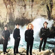 Heroes Del Silencio - El Mar No Cesa